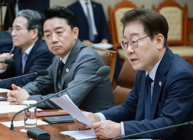 이재명 대통령이 6일 청와대에서 열린 메가프로젝트 민관합동 점검회의에서 발언하고 있다. / 사진=뉴시스