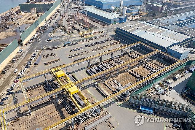 현대제철 인천 철근공장 (인천=연합뉴스) 신현우 기자 = 인천 동구 현대제철 인천공장 모습. 2025.3.31 nowwego@yna.co.kr