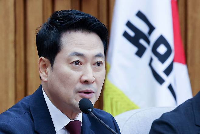장동혁 국민의힘 대표가 지난 10일 국회에서 열린 국민의힘 중앙여성위원회 맘(Mom)편한특별위원회 공동 주최 6.3 참정권 침해 전국 학부모 시국 대토론회에서 발언하고 있다. 임현동 기자