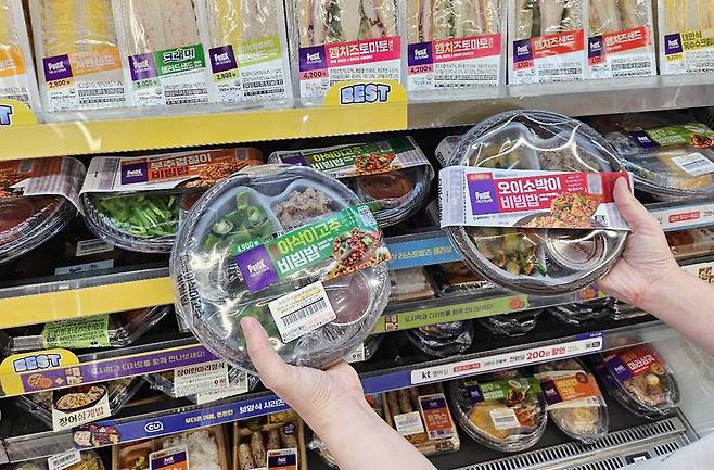 CU 여름 제철 식재료 비빔밥. (사진=BGF리테일)