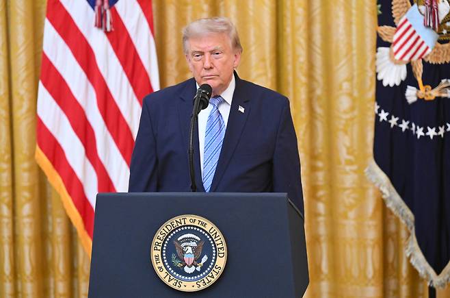 U.S. President Donald Trump speaks in the East Room of the White House on July 16. AP./YONHAP