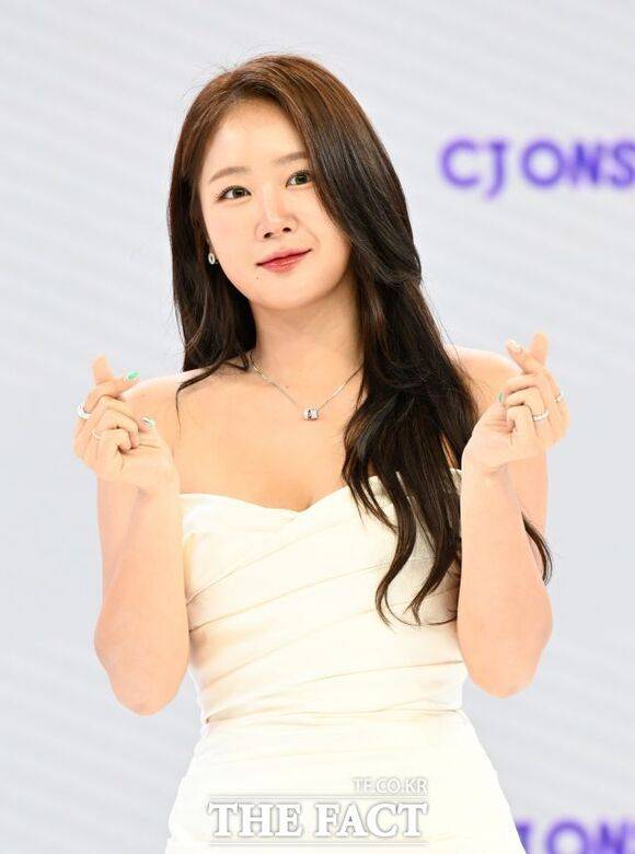 가수 소유의 아버지가 세상을 떠났다. /더팩트 DB