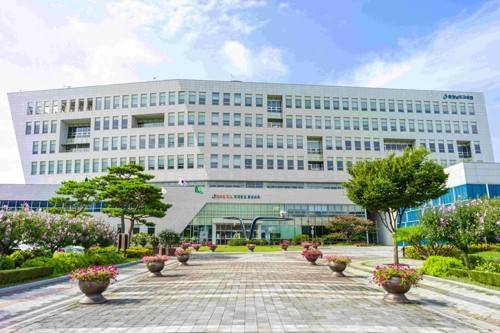 오랜기간 풀지 못한 교권 분쟁에는 직접 대응하기로 결정한 충남교육청