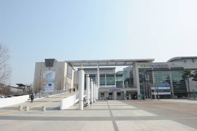 아양아트센터 전경. 매일신문 DB