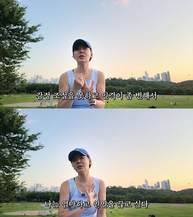 방송인 안선영이 어머니의 치매 진단 전 겪었던 일을 털어놨다. 유튜브 채널 ‘안선영의 이중생활’ 캡처