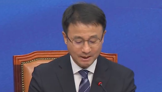 한병도 대표 직무대행 겸 원내대표.