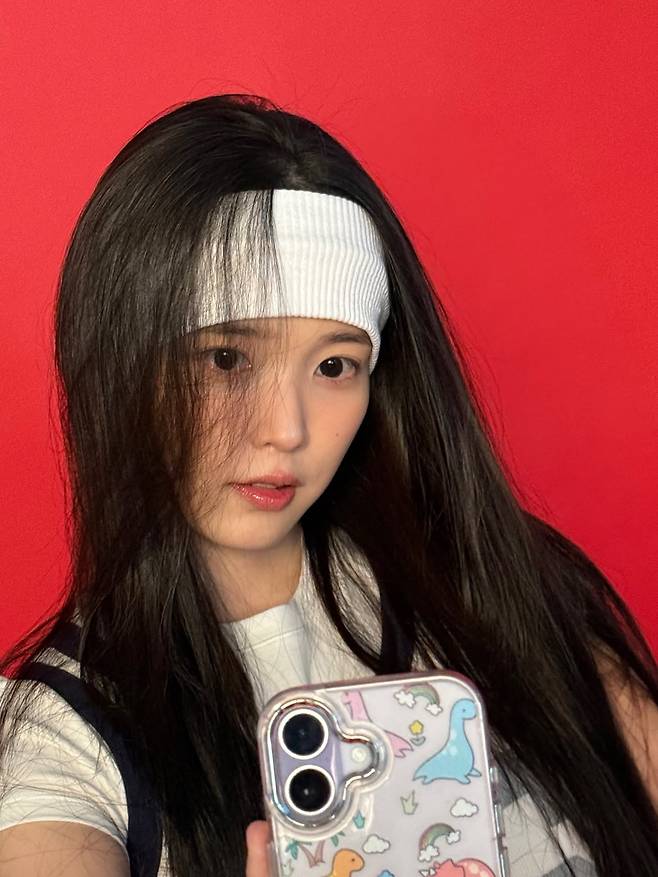 아이유 SNS