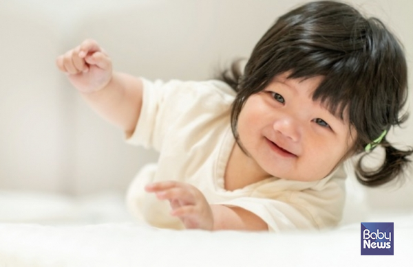 오는 20일부터 자녀가 아프거나 방학·휴원 등으로 돌봄 공백이 발생했을 때 1주 또는 2주 단위로 단기 육아휴직을 사용할 수 있게 된다. ⓒ베이비뉴스