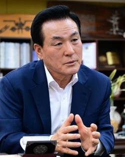 백성현 논산시장