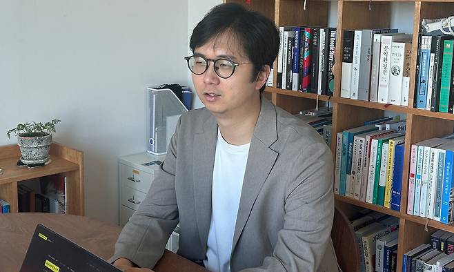 하윤상 나이오트 대표는 AI를 활용해 신약 개발 패러다임을 바꾼 알파폴드처럼, 나이오트 역시 AI를 통해 사회문제 해결의 패러다임을 바꿀 것이라 강조했다. 나이오트 제공