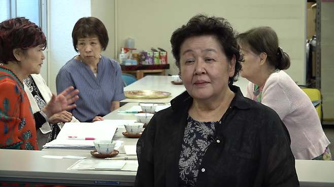 하시모토 하츠코 교토시지역여성연합회 회장이 KBS 취재진과 인터뷰하는 모습.