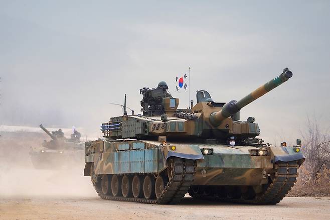 육군 K-2 전차가 훈련장에서 이동하고 있다. 세계일보 자료사진