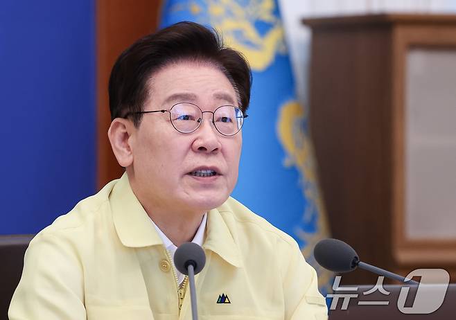 이재명 대통령이 18일 청와대에서 열린 제1회 을지국무회의에서 발언을 하고 있다. 2026.8.18 ⓒ 뉴스1 허경 기자