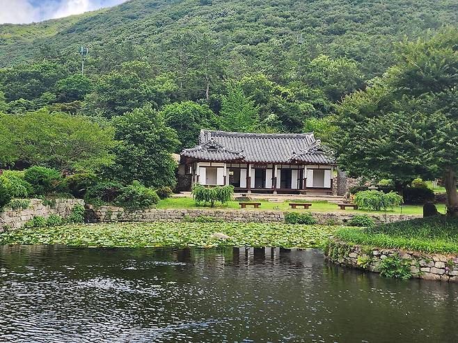 운림산방 전경(진도군 의신면 사천리)