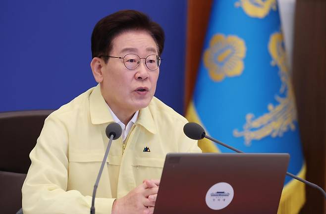 이재명 대통령이 18일 청와대에서 열린 제1회 을지국무회의에서 발언하고 있다. 2026.08.18 뉴시스