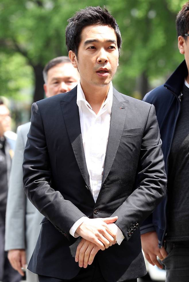 고영욱.