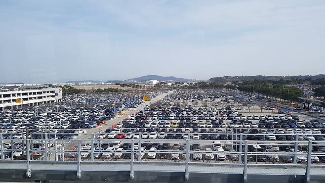 인천공항 장기주차장. 인천국제공항공사 제공