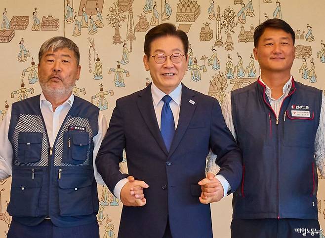 이재명 대통령이 지난해 9월4일 김동명 한국노총 위원장, 양경수 민주노총 위원장과 3자 회동을 했다. <자료사진 청와대>