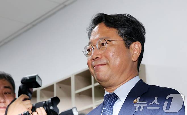 법무부 장관 후보자로 지명된 김승원 법제사법위원회 소위원장이 31일 오전 서울 여의도 국회에서 열린 법사위 법안심사제1소위원회에 참석하고 있다. 2026.8.31 ⓒ 뉴스1 황기선 기자