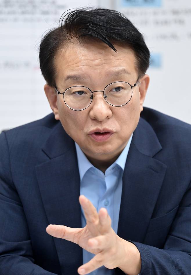 권칠승 더불어민주당 정책위의장 . 성형주 기자