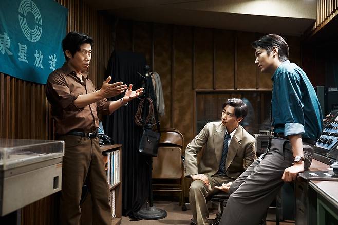 영화 ‘암살자(들)’의 스틸컷. 사진 제공=하이브미디어코프