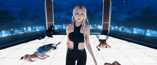 르세라핌 'Made My Night' OFFICIAL MV with OVERWATCH (사진=HYBE LABELS 유튜브)