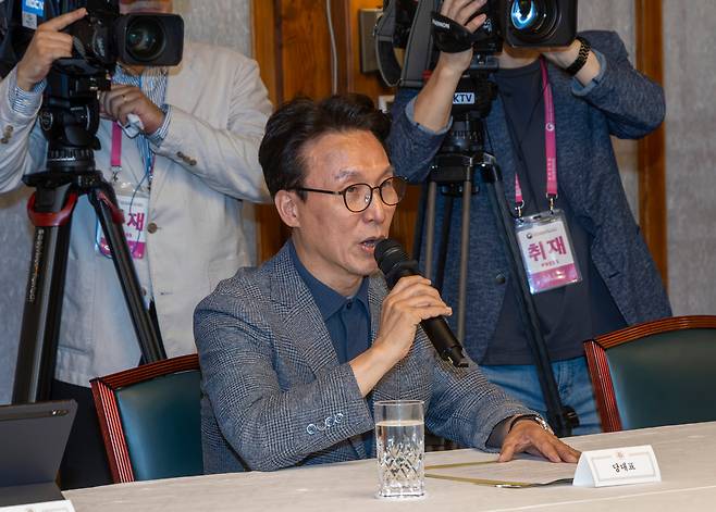 김민석 더불어민주당 대표가 13일 서울 종로구 국무총리 서울공관에서 열린 제11차 고위당정협의회에서 모두발언을 하고 있다. /뉴스1