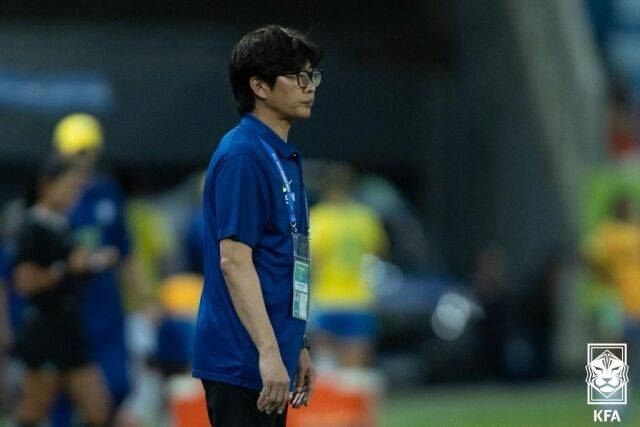 대한축구협회가 9일 2026 아이치·나고야 아시안게임에 출전할 남녀 축구대표팀 최종 명단을 발표했다. 신상우 여자 축구 대표팀 감독. /대한축구협회 제공