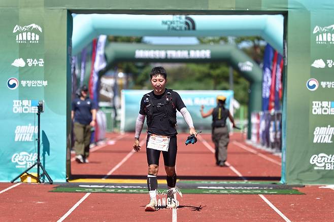 JTR Miler 결승선을 통과한 기자. (락앤런 제공. 재판매 및 DB 금지) 2026.9.20/뉴스1