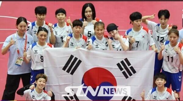 일본 아시안게임에서 새팍타크로 팀이 은메달을 획득했다/사진=연합뉴스TV 화면켑쳐