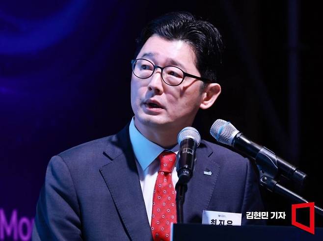 최지우 한국거래소 코스닥시장본부 상무가 29일 서울 중구 더그랜드롯데 서울에서 열린 '코리아 프리미엄 위크 2026' 2일차 '코스닥시장 경쟁력 강화 방안' 세션에서 '코스닥시장 경쟁력 제고 방안'을 주제로 발표하고 있다. 2026.9.29 김현민 기자
