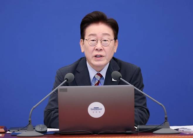 이재명 대통령이 29일 청와대에서 열린 국무회의에서 발언하고 있다. ⓒ뉴시스