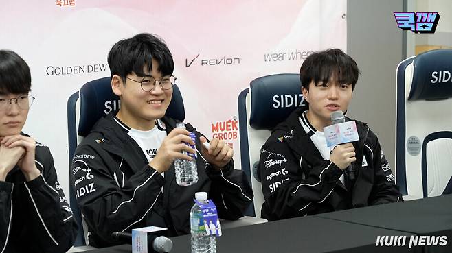 ‘구마유시’ 이민형과 ‘케리아’ 류민석. 쿠키뉴스 쿡깸