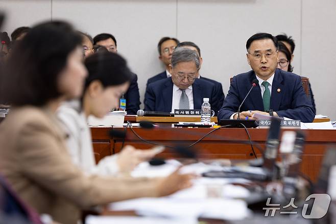 차정인 국가교육위원회 위원장이 7일 서울 여의도 국회에서 열린 교육위원회의 교육부 등에 대한 국정감사에 출석해 의원 질의에 답하고 있다. 2026.10.7 ⓒ 뉴스1 유승관 기자
