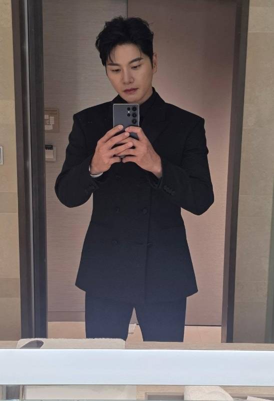 이이경 소셜 미디어
