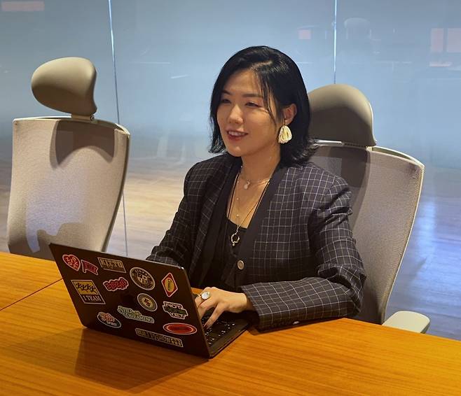 오지영 지그재그 브랜드패션 2팀장이 1일 경기도 성남시 분당구 카카오스타일 사무실에서 뉴스1과 인터뷰를 하고 있다.(지그재그 제공)
