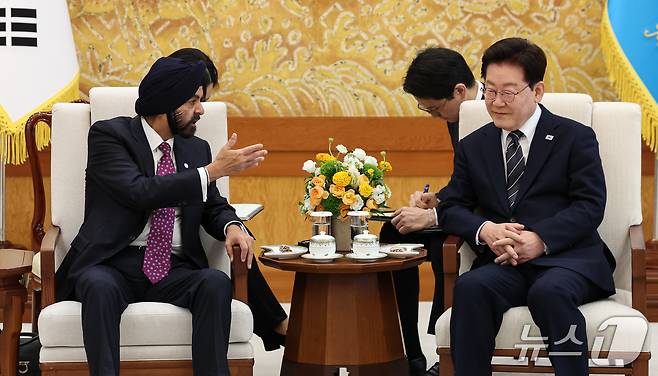 아제이 방가 세계은행그룹(WBG) 총재가 19일 청와대에서 이재명 대통령을 만나 발언하고 있다. 2026.10.19 ⓒ 뉴스1 허경 기자