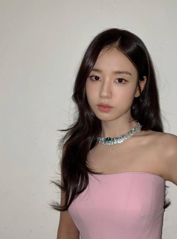 안은진 소셜미디어