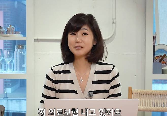 아나운서 출신 강수정이 홍콩에서 80만 원을 들여 임신 검사를 했다고 밝혔다 / 사진 = 강수정 유튜브 채널